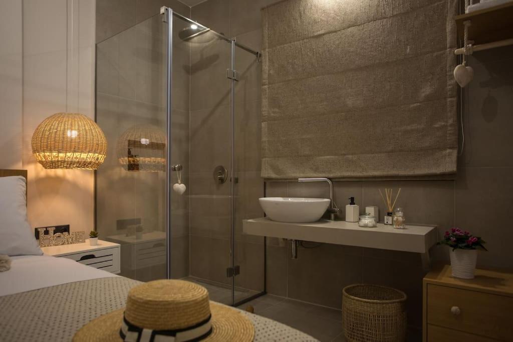 סלוניקי Cozzzy. Exclusive Apartment. מראה חיצוני תמונה